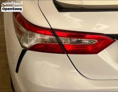 ضواو كامري خلفي اصلي 100/100 3