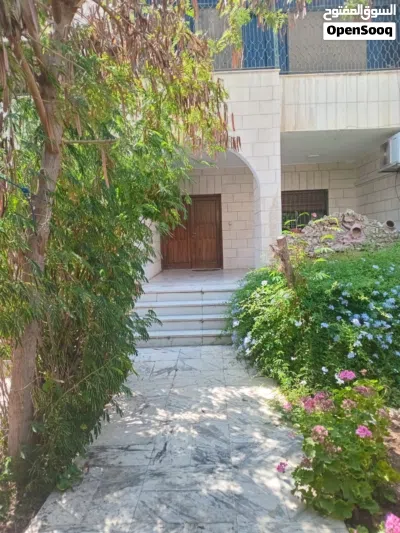 undefined 4