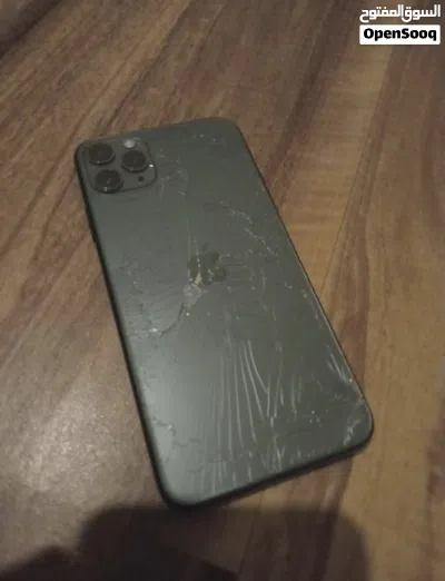 Iphone 11 pro max ذاكرة ؛256gb دبل شفرة :2sim 2