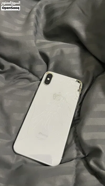 للبيع ايفون اكس 256 جيبي 2