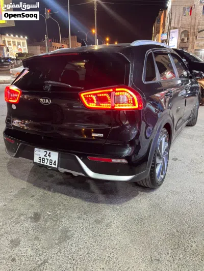 كيا نيرو EX Touring 4