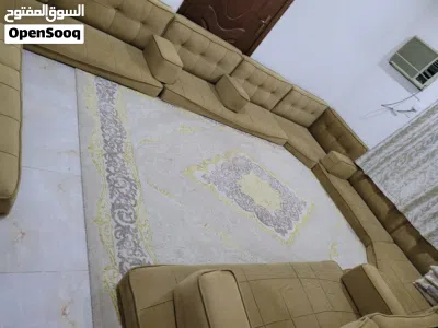 مجلس عربي مع السجاد 2