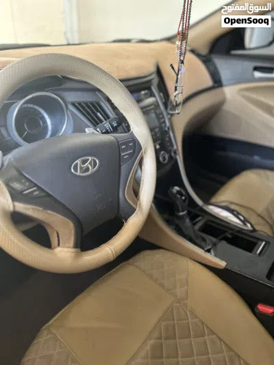 Hyundai Sonata Standard 3