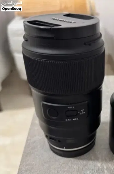 كاميرا سوني sony موديل a7c مع عدسة احترافيه 4