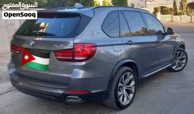 بي ام دبليو الفئة X5 Standard 4