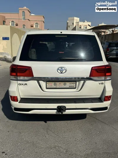 تويوتا لاند كروزر GXR 3