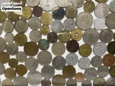 لوحه أثريه تشمل تشكيله من العملات النادره و القيمه القديمه عربيه و غربيه مصنوعه على شكل موزيك اثري 3
