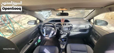 تويوتا بريوس Prius C 2