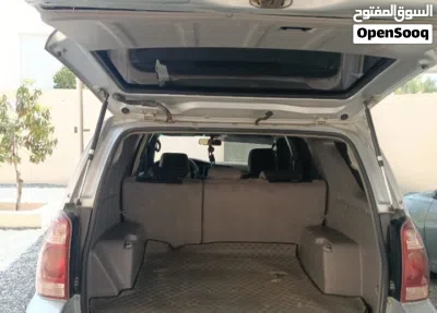 Toyota 4 Runner SR5 4
