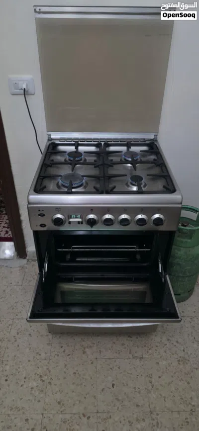 undefined 4