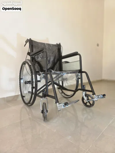 كرسي متحرك طبي قابل للطي بجودة ومواصفات عالية (wheelchair ) 2