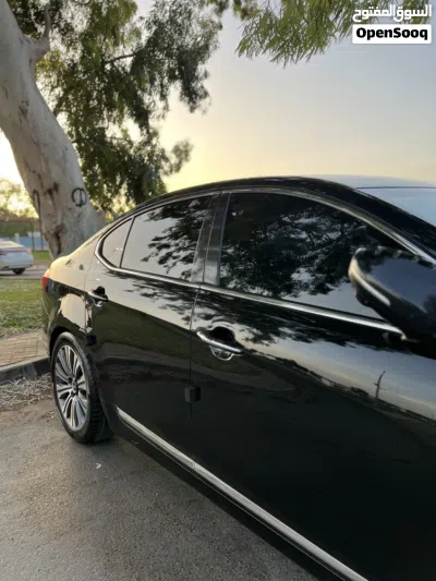 Kia Cadenza Limited 3