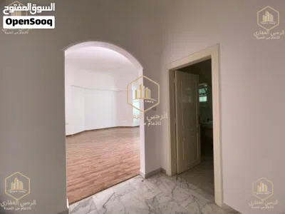 شقة * شبه ارضية * مع حديقة * للايجار * 3 نوم * خلدا 2
