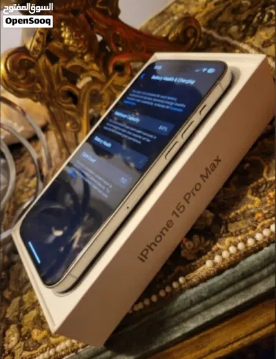 iPhone 15 Pro Max 12GBR 256GB 4
