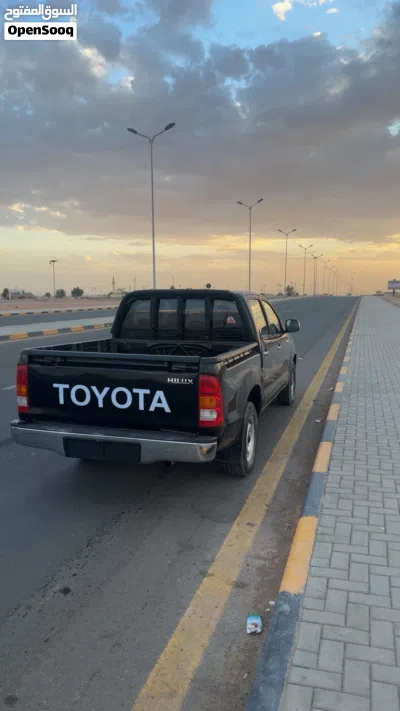 تويوتا هيلوكس DLX 3