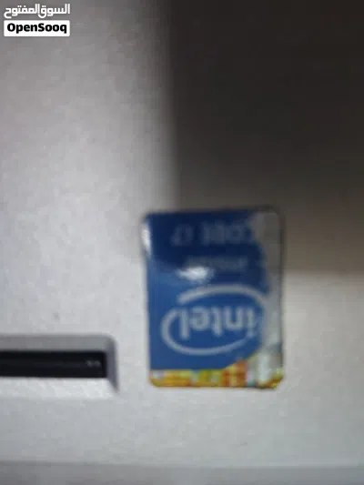 للبيع لابتوب HP Envy معالج C I7 رام 8 جيجا شاشة كبيرة 4