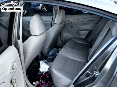 Nissan Sunny Standard 3