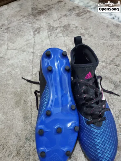 حذاء كرة قدم أديداس أصلي (Adidas Ace 17.3) شبه جديد للبيع 3