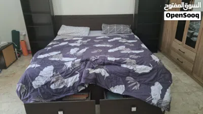 Bedroom Set with 3 way Wardrobe & 2 Storage Shelves – Excellent Condition 2