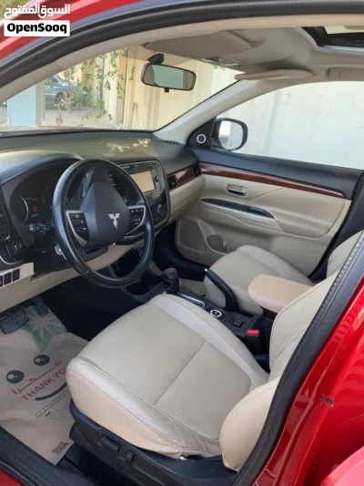 Mitsubishi Outlander Standard 4
