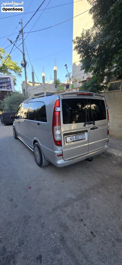 Mercedes Benz V-Class Vito 4