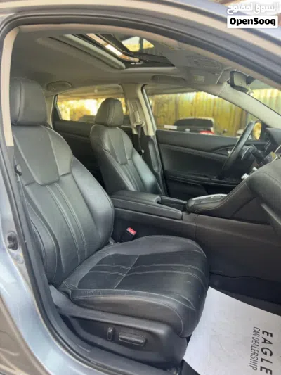 Honda Insight Touring 4