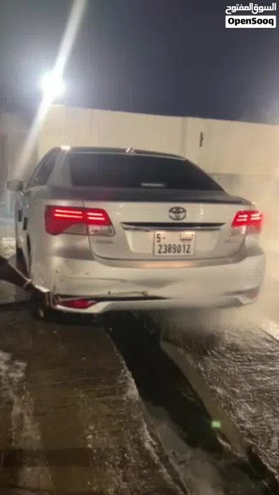 تويوتا افانزيس 4