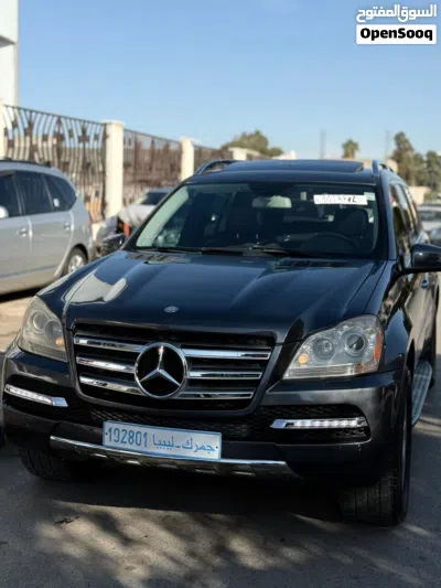 Mercedes Benz GL-Class GL 450 2