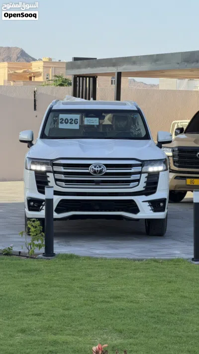 تويوتا لاند كروزر GXR 2