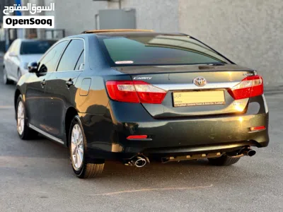 Toyota Camry GLX 2