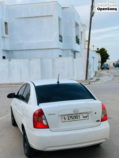 Hyundai Accent GL 4