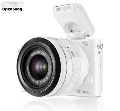 كاميرا سامسونج NX1100 مع العدسة والفلاش الأصليين 3