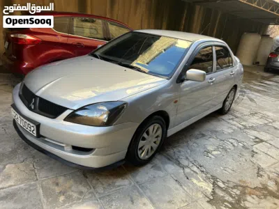 Mitsubishi Lancer Standard 2