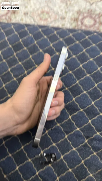 ايفون 14 برو ماكس للبيع 3