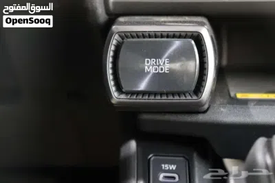 Toyota RAV 4 XLE 2