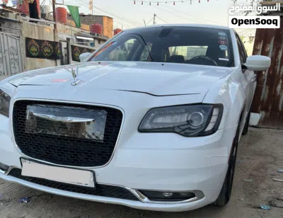 Chrysler 300 300S V6 3