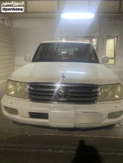 Toyota Land Cruiser EXR 2