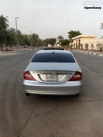 Mercedes Benz CLS-Class CLS 500 2