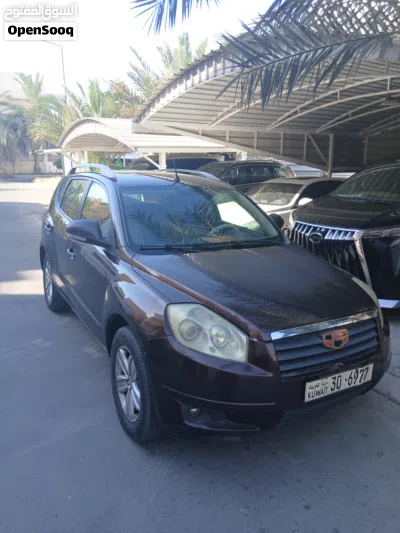 Geely Emgrand X7 3