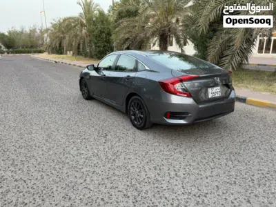 Honda Civic Standard 4