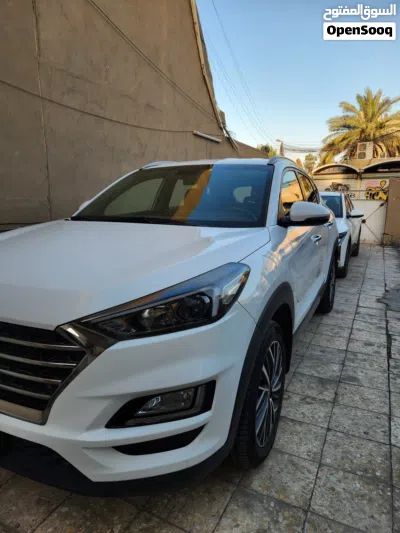 Hyundai Tucson GLS 3