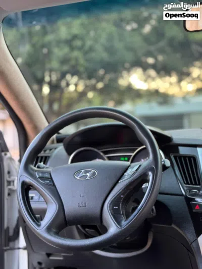 Hyundai Sonata Blue 2