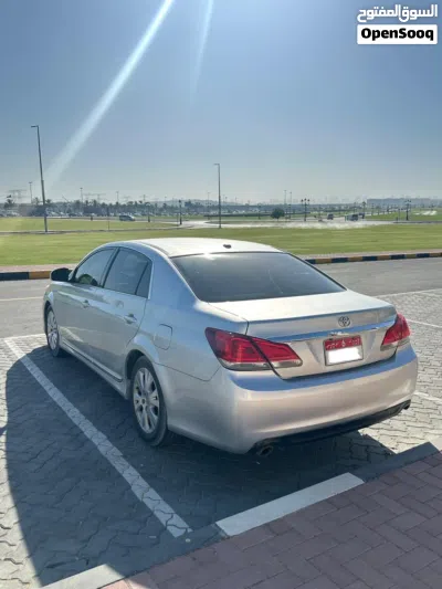 Toyota Avalon Limited 4