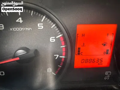 ميتسوبيشي L200 Standard 4