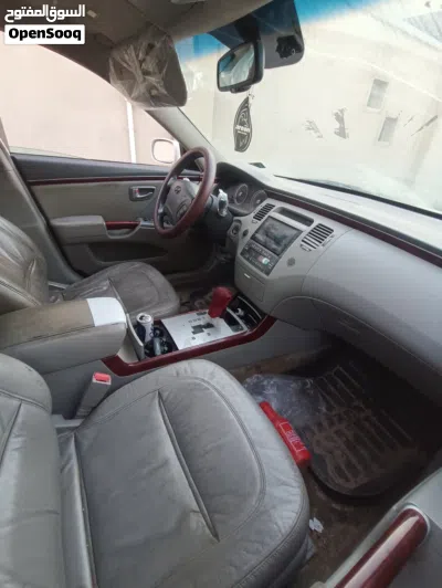 Hyundai Azera Standard 4