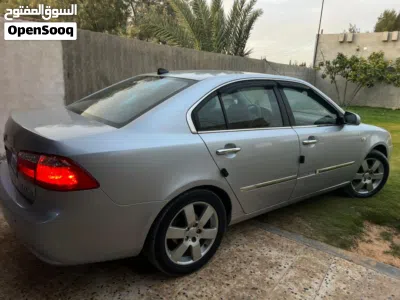 Kia Lotze 2