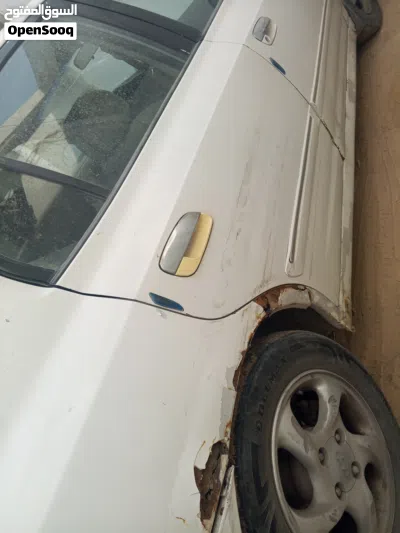 هيونداي افانتي Standard 2