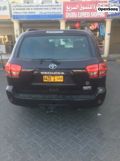 تويوتا سيكويا VXR 4
