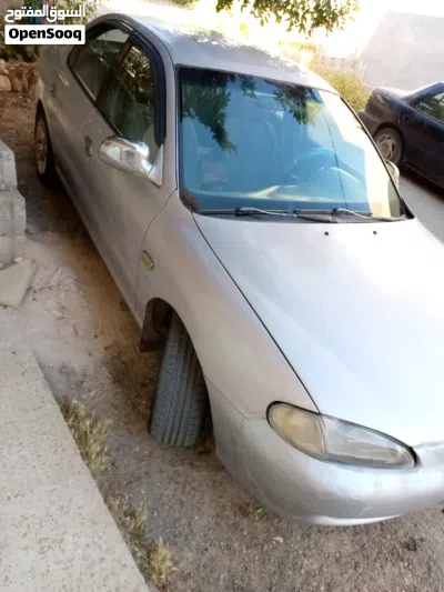 Hyundai Avante Standard 3