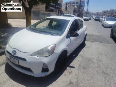 تويوتا بريوس Prius C 3